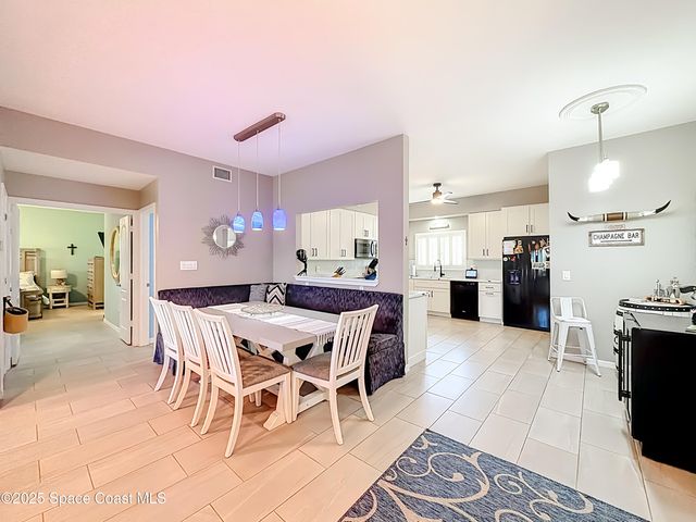 5040 Harmony Circle 108, Vero Beach, FL 32967
