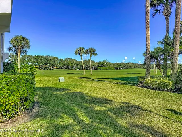 5040 Harmony Circle 108, Vero Beach, FL 32967