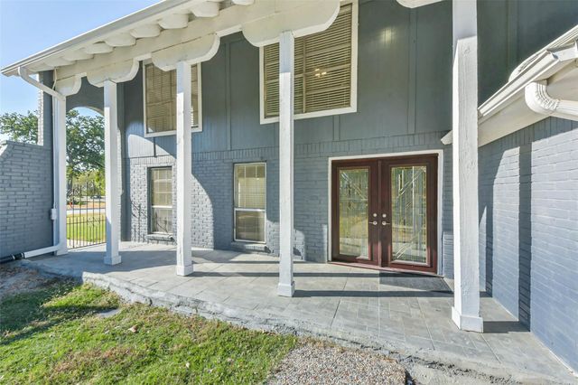 6918 Bent Branch Drive, Houston, TX 77088