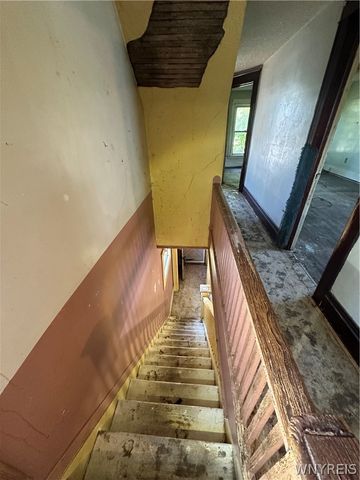 2961 Mckoon Avenue, Niagara Falls, NY 14305