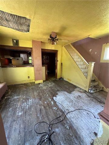 2961 Mckoon Avenue, Niagara Falls, NY 14305