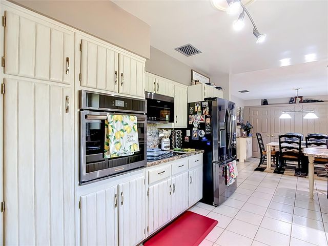 128 N LAKE FLORENCE DRIVE, Winter Haven, FL 33884