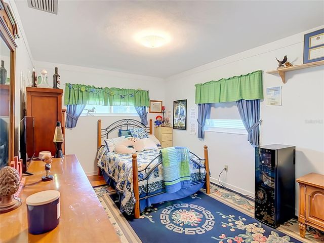 128 N LAKE FLORENCE DRIVE, Winter Haven, FL 33884