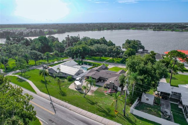 128 N LAKE FLORENCE DRIVE, Winter Haven, FL 33884