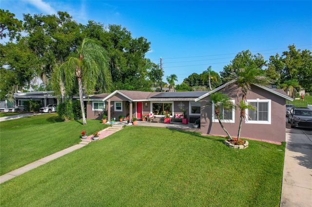128 N LAKE FLORENCE DRIVE, Winter Haven, FL 33884