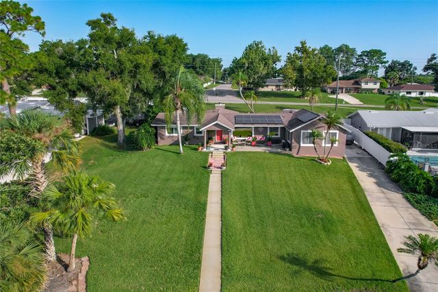 128 N LAKE FLORENCE DRIVE, Winter Haven, FL 33884