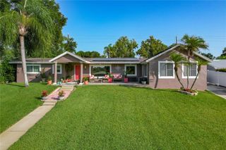 128 N LAKE FLORENCE DRIVE, Winter Haven, FL 33884