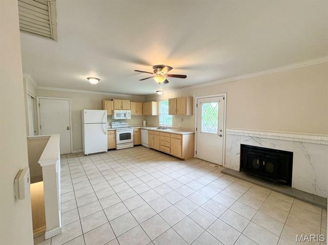 106 Jane Drive, St Peters, MO 63376