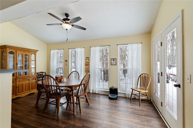 1045 Fawn Wood Drive, Webster, NY 14580