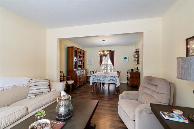 1045 Fawn Wood Drive, Webster, NY 14580