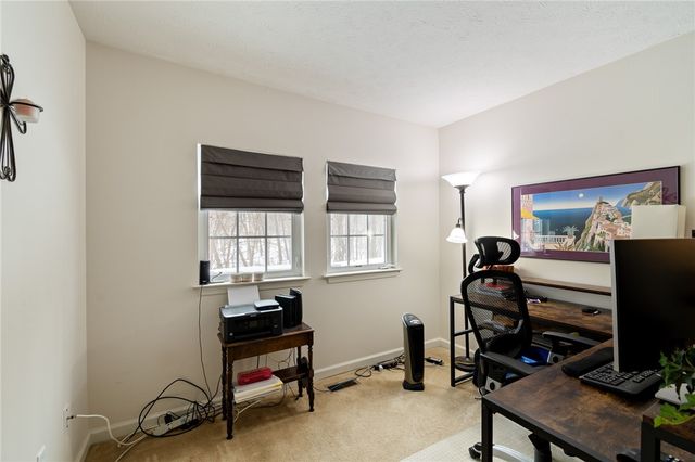 1045 Fawn Wood Drive, Webster, NY 14580