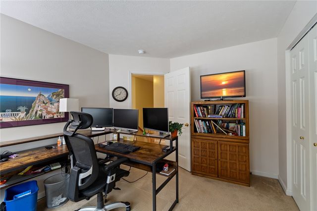 1045 Fawn Wood Drive, Webster, NY 14580