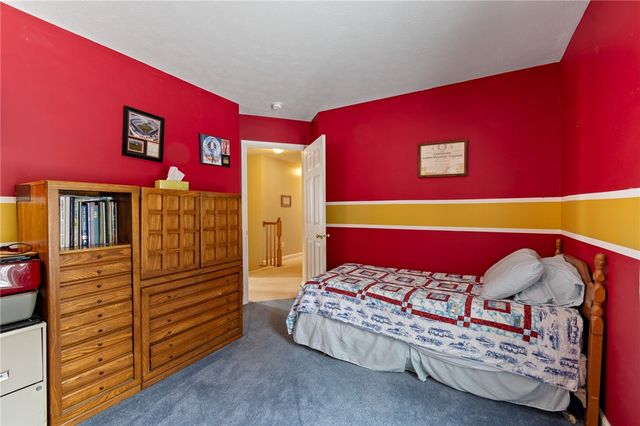 1045 Fawn Wood Drive, Webster, NY 14580