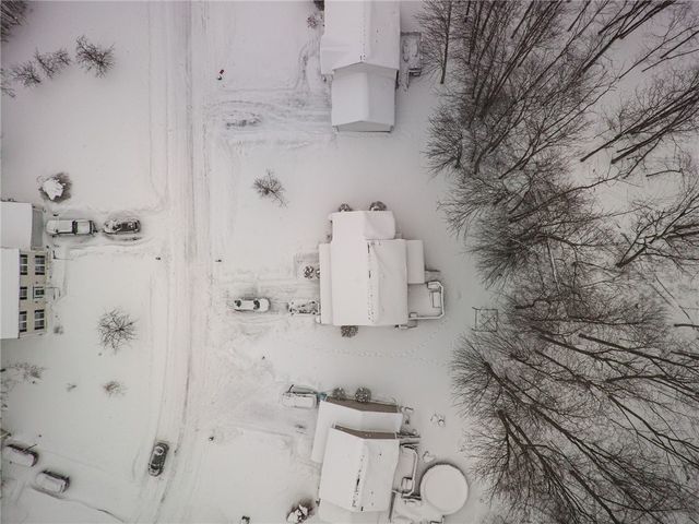 1045 Fawn Wood Drive, Webster, NY 14580