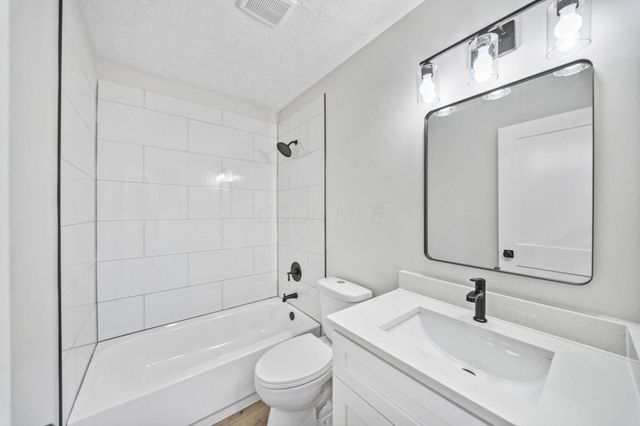 2055 Wimberly Court, Powell, OH 43065