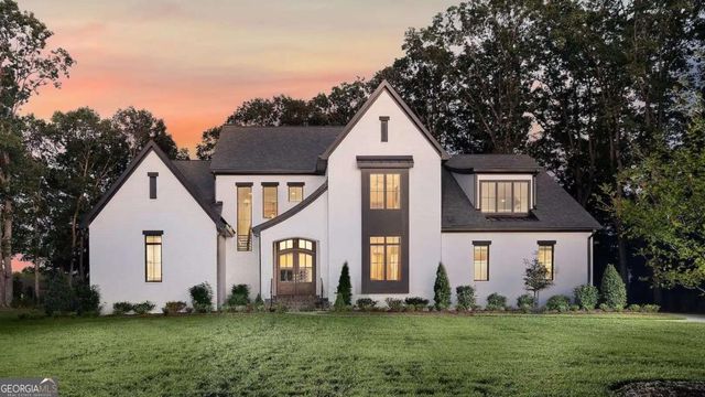 650 NW East Lake Drive, Gainesville, GA 30506