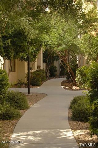 2550 E River Rd Unit 18206, Tucson, AZ 85718