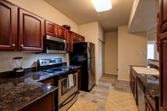 2550 E River Rd Unit 18206, Tucson, AZ 85718