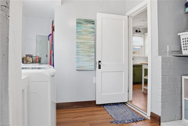 156 Sir Oliver RD, Norfolk, VA 23505