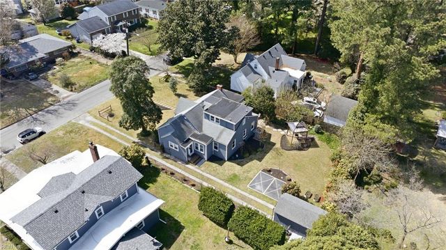 156 Sir Oliver RD, Norfolk, VA 23505