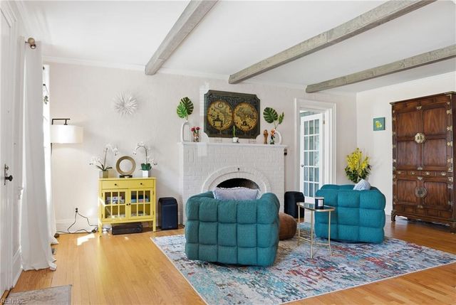 156 Sir Oliver RD, Norfolk, VA 23505