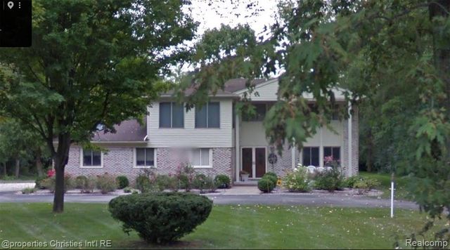 1569 Orchard Lane, Bloomfield Hills, MI 48301