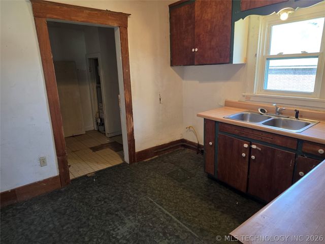 314 N 17th Street, Collinsville, OK 74021