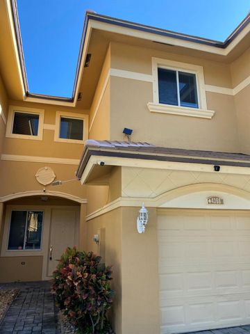 4366 Berkshire Wharf Drive, Lake Worth, FL 33461