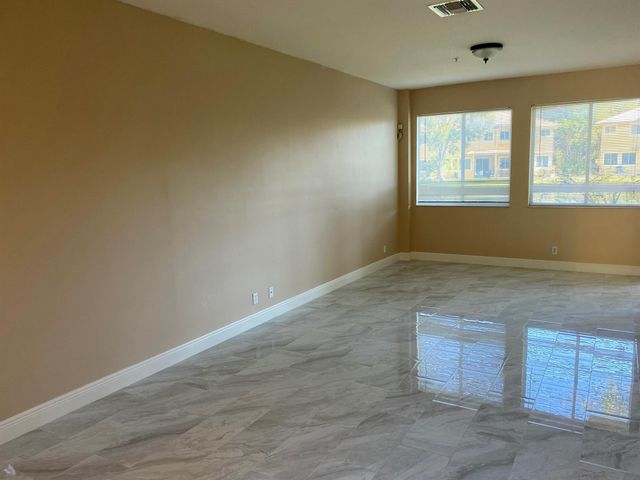 4366 Berkshire Wharf Drive, Lake Worth, FL 33461