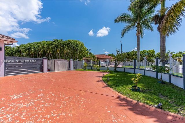 12969 SW 220th Terrace, Miami, FL 33170
