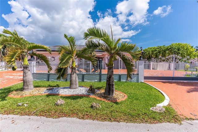 12969 SW 220th Terrace, Miami, FL 33170