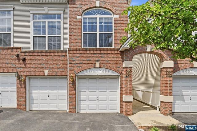 281 Riverwalk Way 160, Clifton, NJ 07014