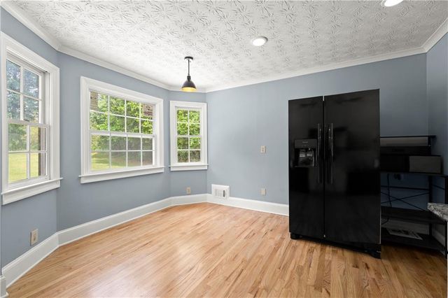 1020 Forest Park Lane, Suwanee, GA 30024