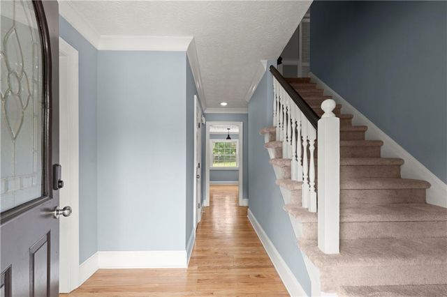 1020 Forest Park Lane, Suwanee, GA 30024