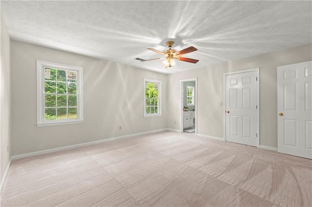 1020 Forest Park Lane, Suwanee, GA 30024