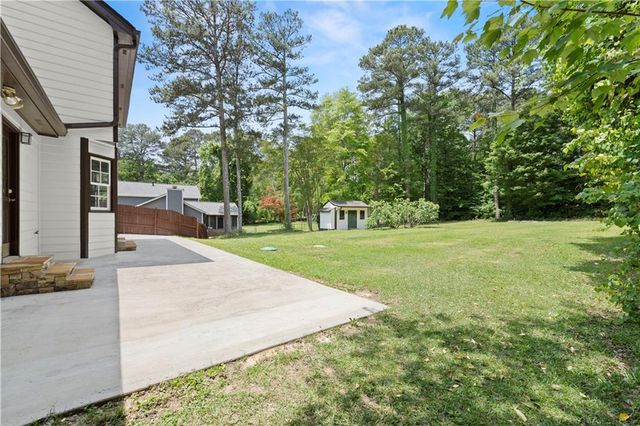 1020 Forest Park Lane, Suwanee, GA 30024
