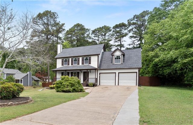 1020 Forest Park Lane, Suwanee, GA 30024