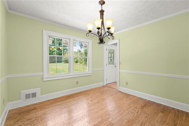 1020 Forest Park Lane, Suwanee, GA 30024