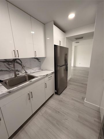 8240 SW 210th Street 203, Cutler Bay, FL 33189