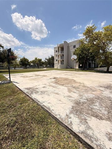 8240 SW 210th Street 203, Cutler Bay, FL 33189