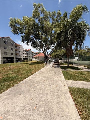 8240 SW 210th Street 203, Cutler Bay, FL 33189