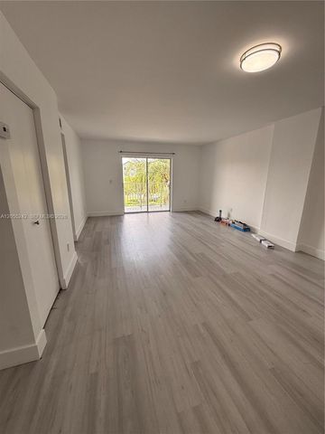 8240 SW 210th Street 203, Cutler Bay, FL 33189