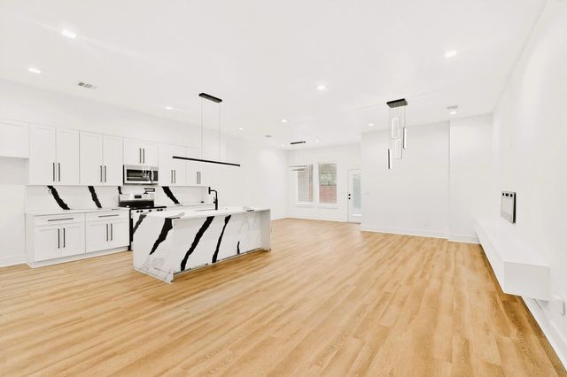 1218 Grant Street, Dallas, TX 75203