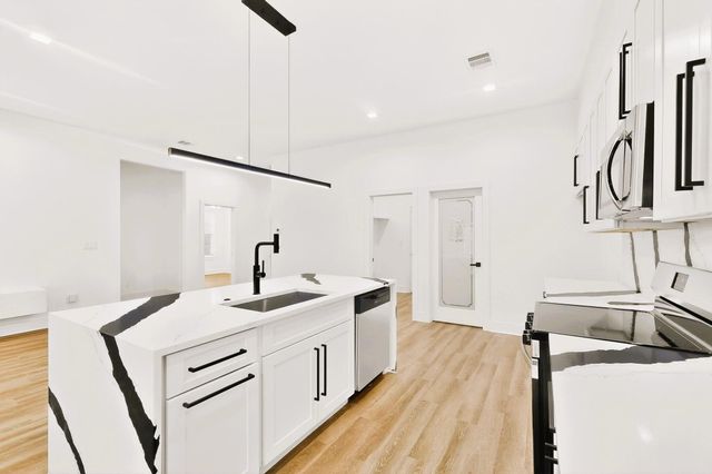 1218 Grant Street, Dallas, TX 75203