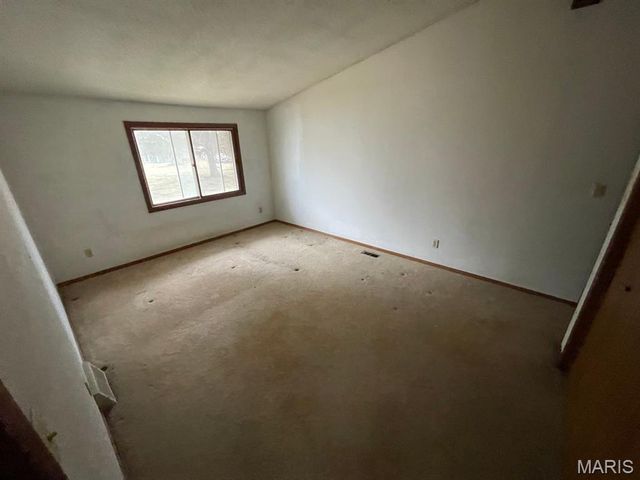 24535 Us Highway 67, Jerseyville, IL 62052