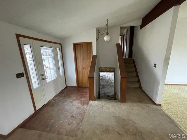 24535 Us Highway 67, Jerseyville, IL 62052