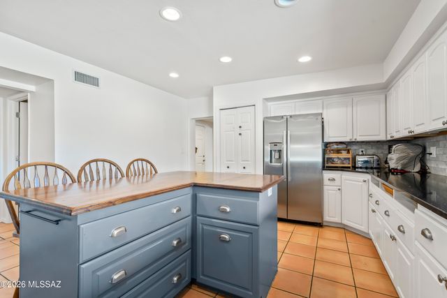 1932 W Harran Circle, Tucson, AZ 85704