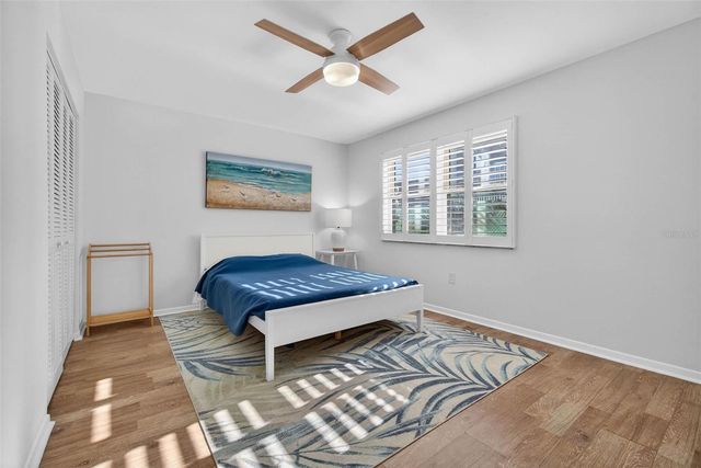 680 71ST AVENUE 5, St Pete Beach, FL 33706