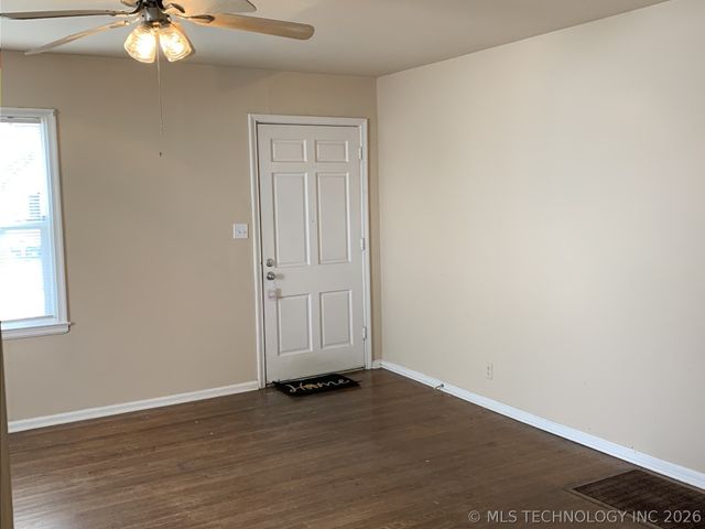 220 S 70th East Avenue, Tulsa, OK 74112