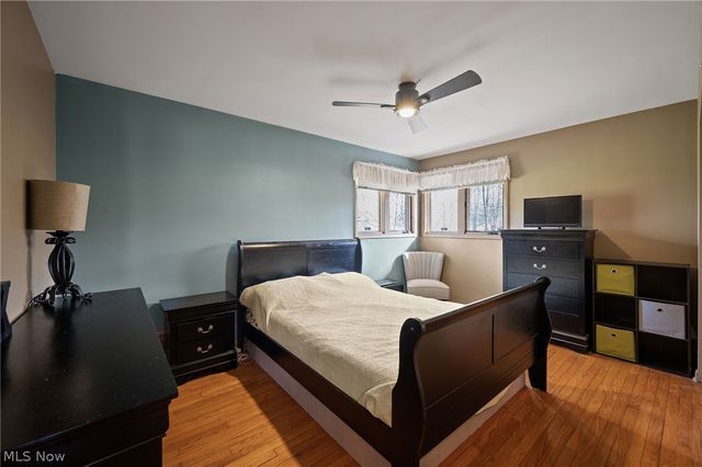 2441 Vezber Drive, Seven Hills, OH 44131